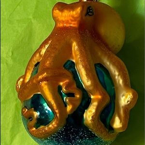 Hallmark octopus Christmas 🎄 ornament